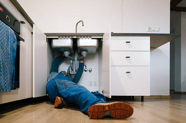 Professional Leak Detection technician working in Alstead, NH